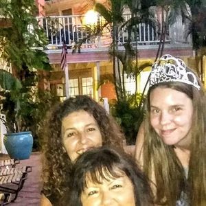 Meet your Posher, Wendy